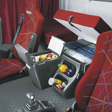 Unidade de refrigeração Indelb UR25 para Iveco Stralis 12/24v